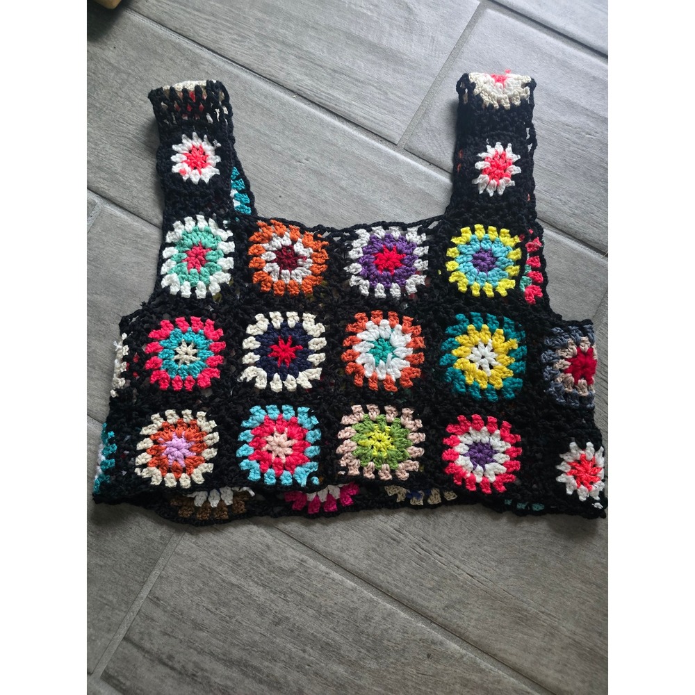 Judson Womens Crochet Granny Floral Crop Top Multicolor Black‎  Festival Medium